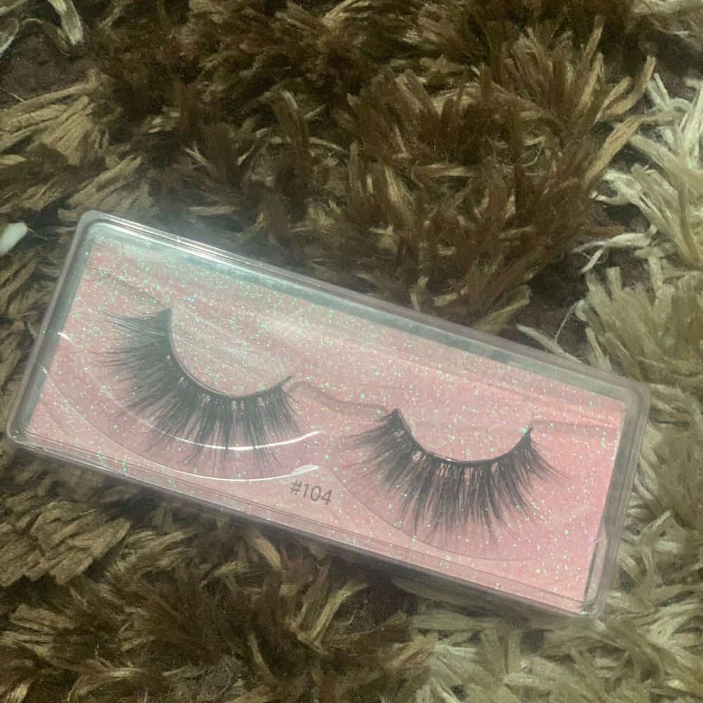 Queen lashes - Picture 4 of 6